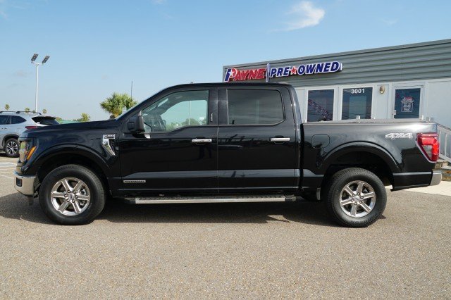 Used 2024 Agate Black Metallic Ford XLT image 9