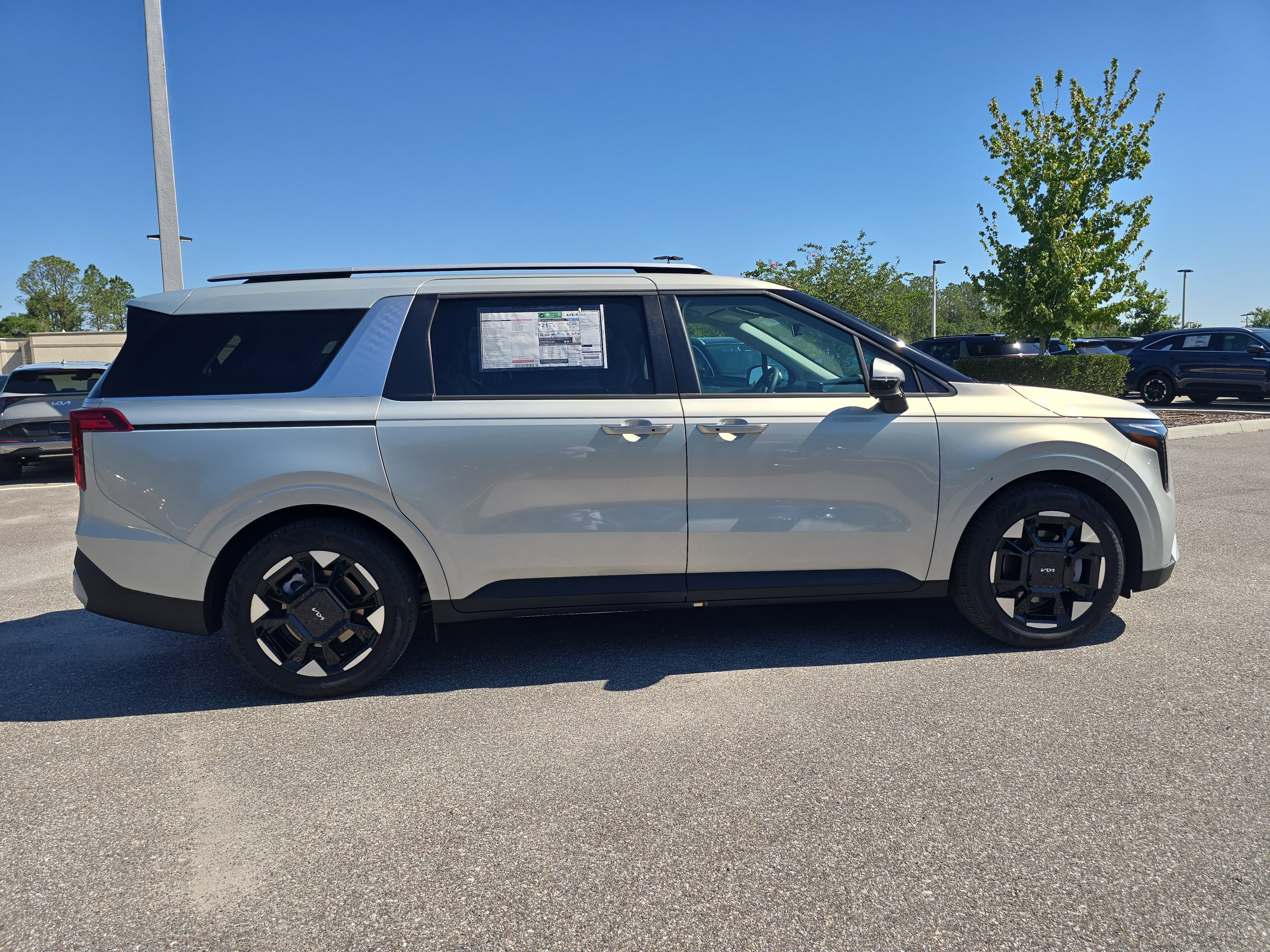 New 2026 Ivory Silver Kia EX image 9