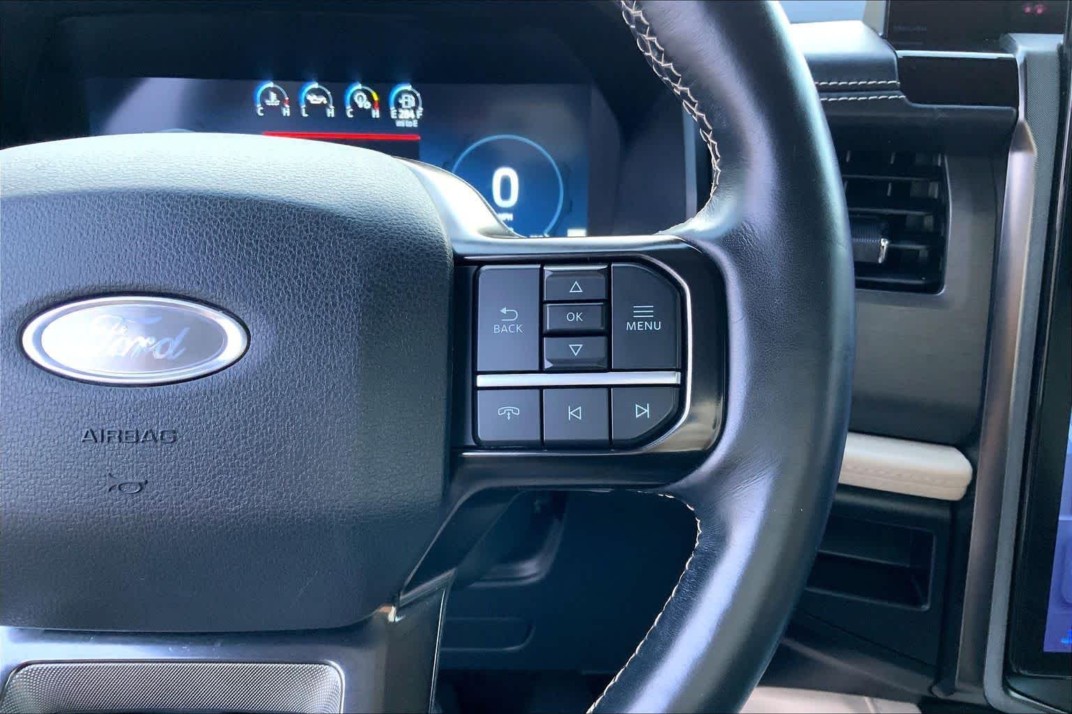 Used 2023 Star White Metallic Tri-Coat Ford Platinum image 50