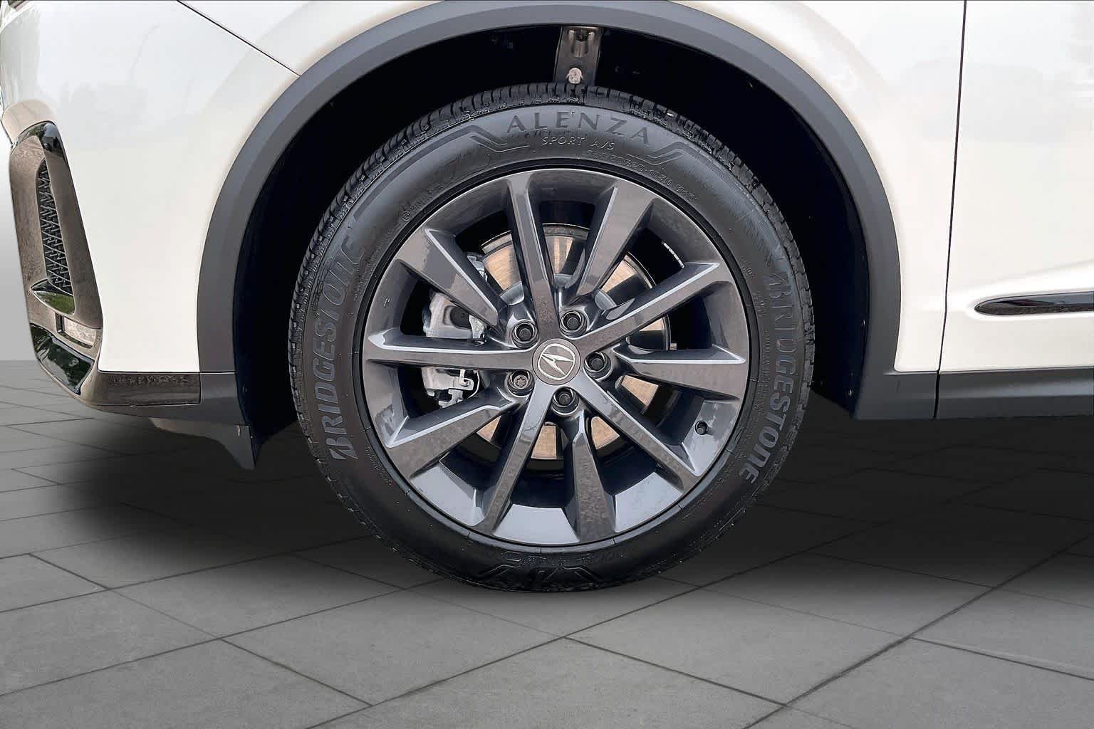 Used 2026 Platinum White Pearl Acura SH-AWD A-Spec image 11