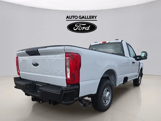 New 2026 Oxford White Ford F-250® XL image 28