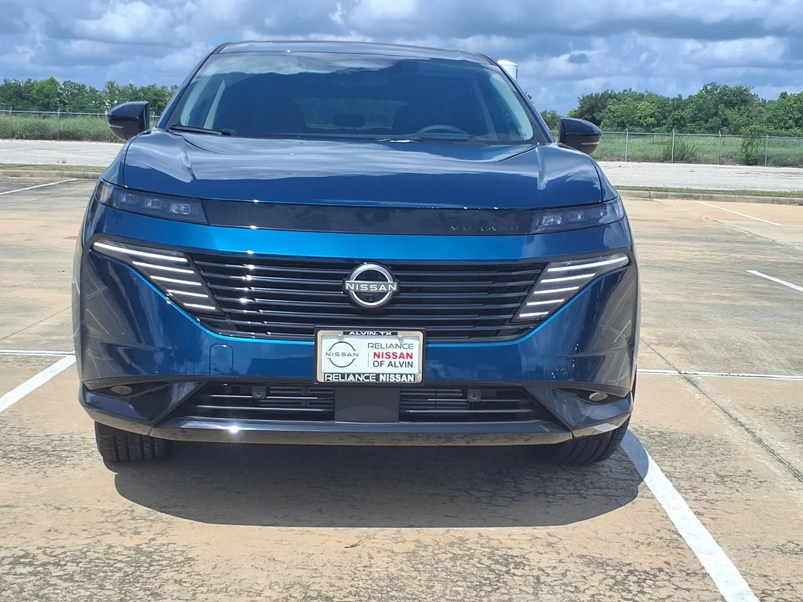 New 2026 Blue Nissan Platinum image 5