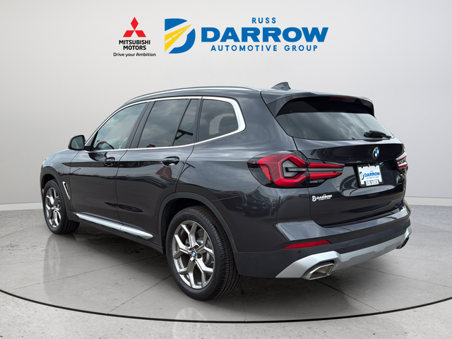 Used 2023 Gray BMW xDrive30i image 3