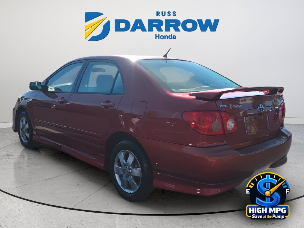 Used 2005 Red Toyota S image 3