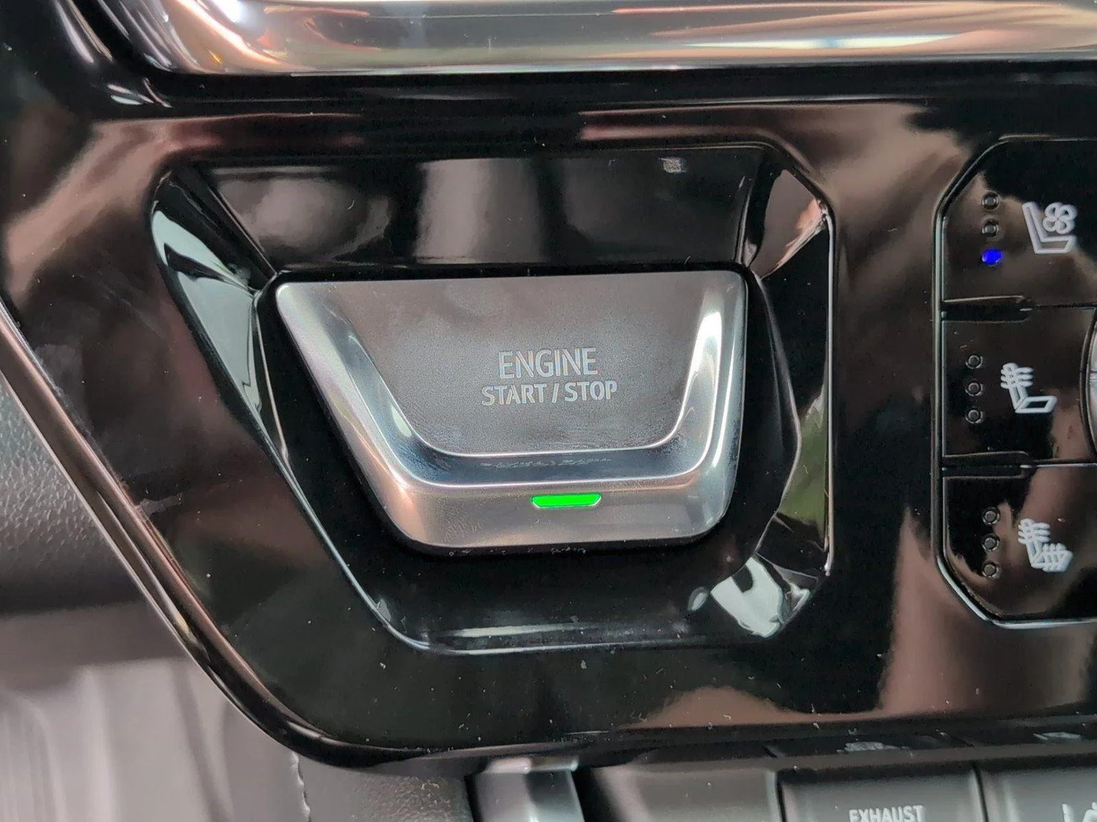 New 2026 Sterling Metallic GMC Denali image 25