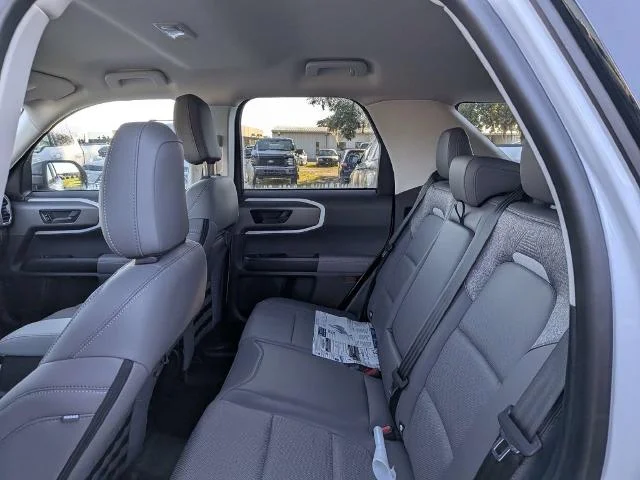 New 2026 Oxford White Ford Badlands® image 37