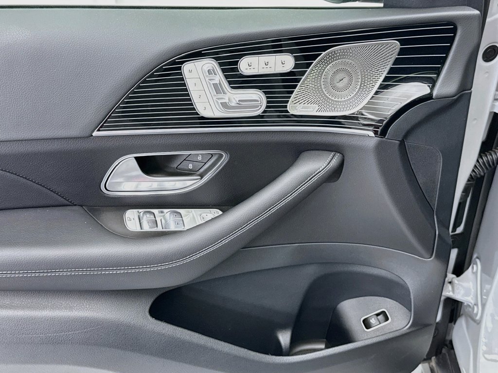 2026 Mercedes-Benz GLS Base - Photo 23