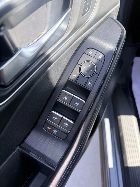 2025 Nissan Rogue Platinum - Photo 24