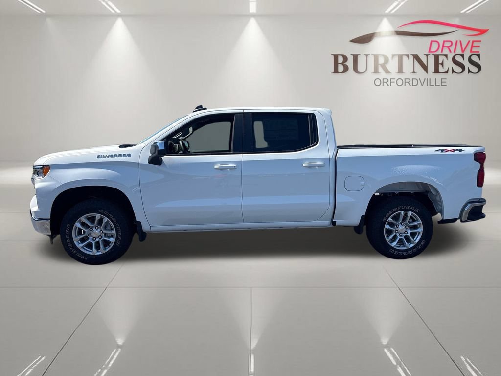 New 2026 Summit White Chevrolet LT image 4