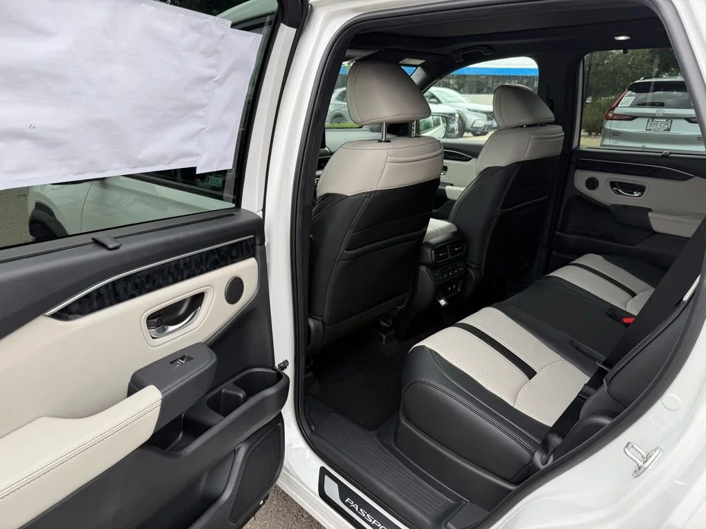 New 2026 Platinum White Pearl Honda TrailSport Elite image 14