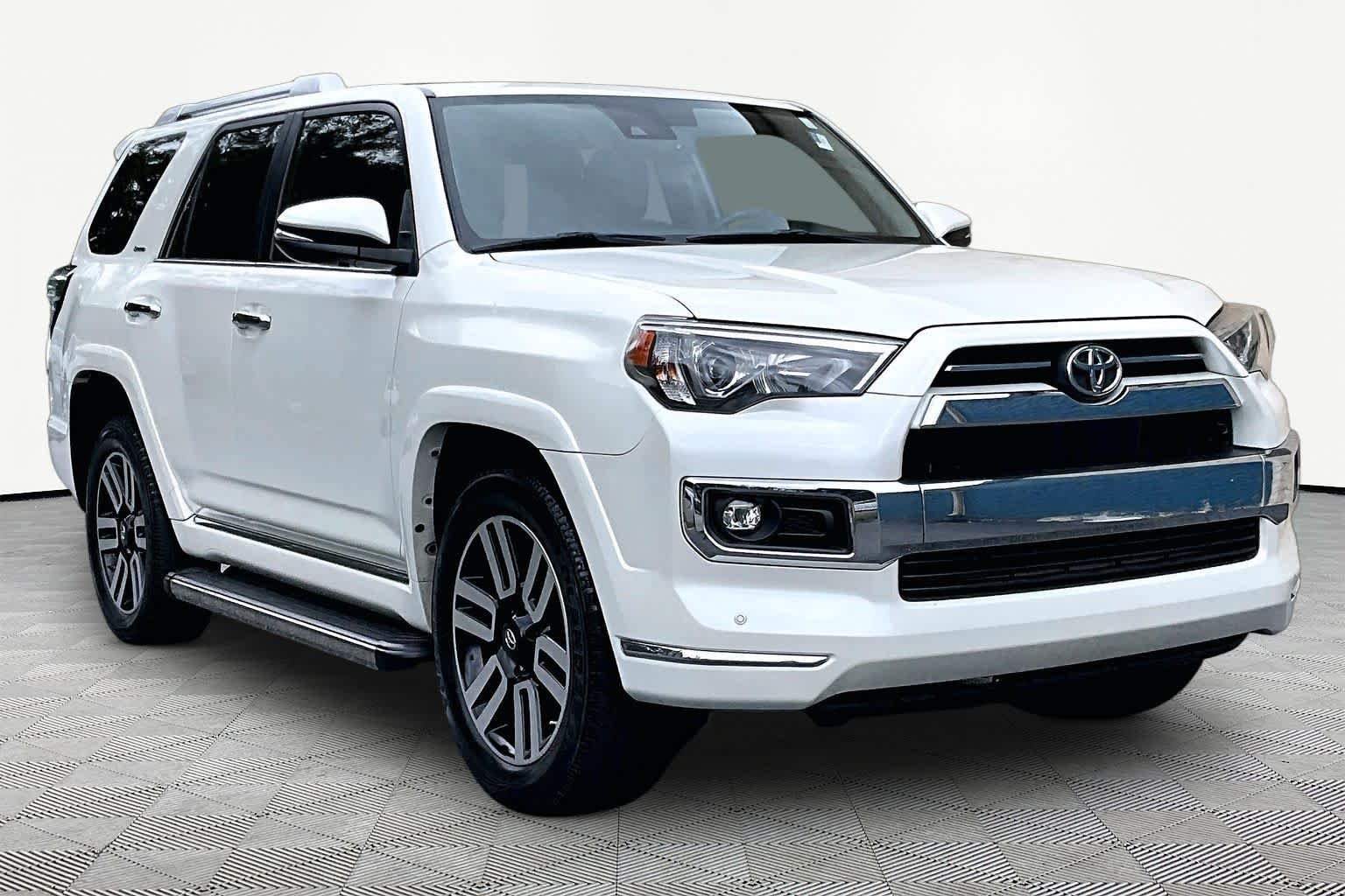 Used 2021 Blizzard Pearl Toyota Limited image 3