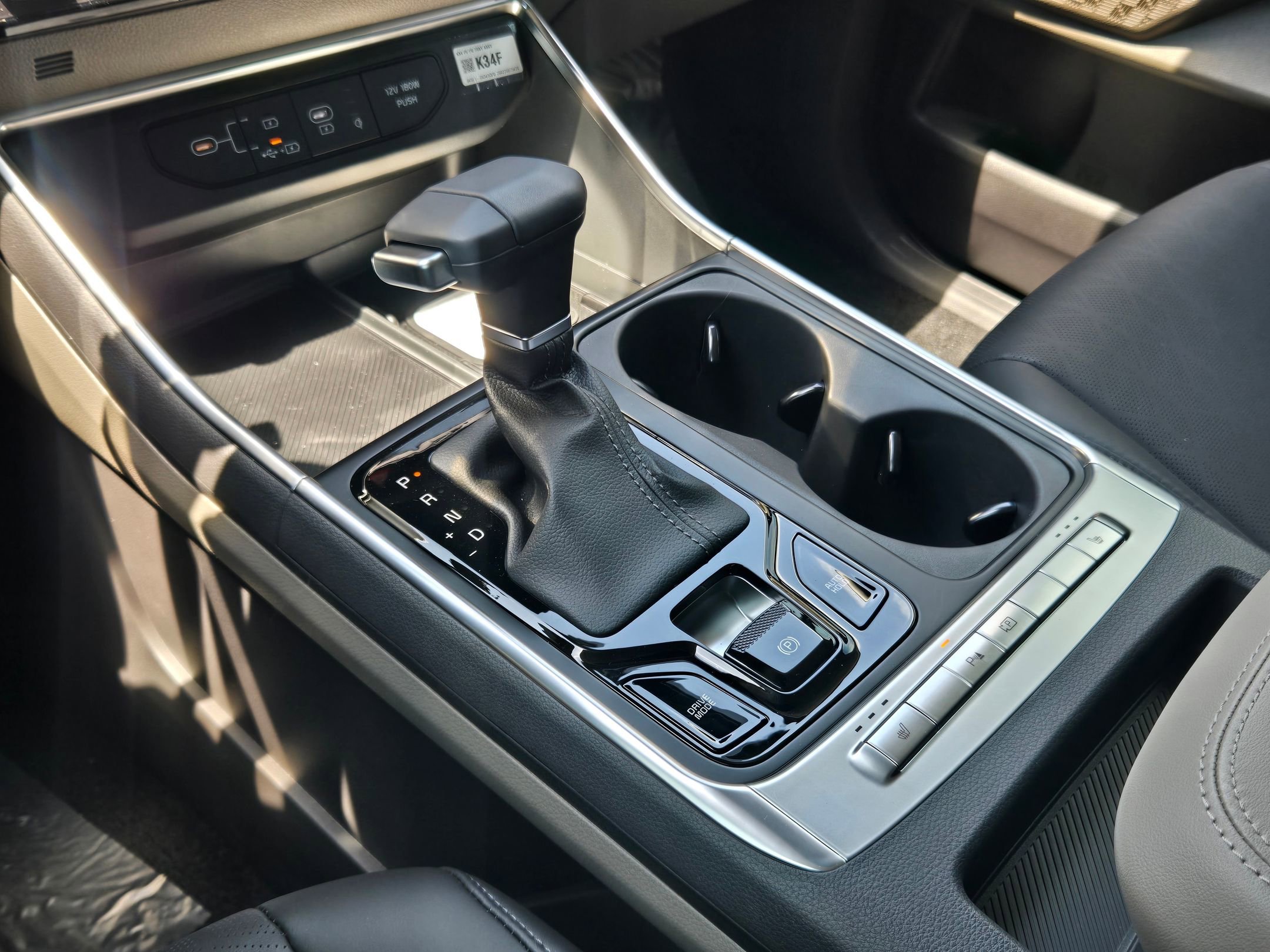 New 2026 Ceramic Silver Kia EX image 31