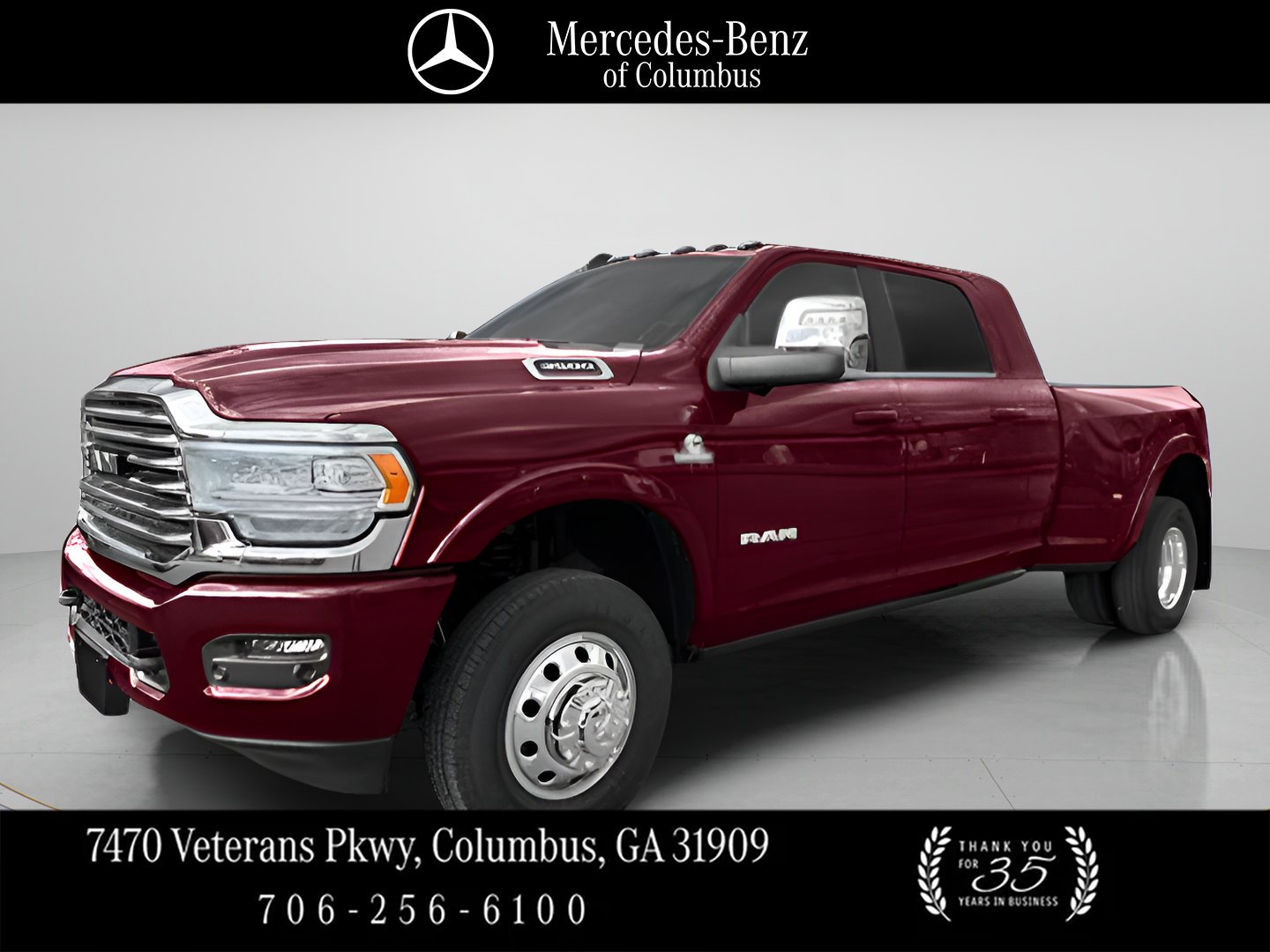 Used 2024 Granite Crystal Metallic Clearcoat Ram Tradesman image 1