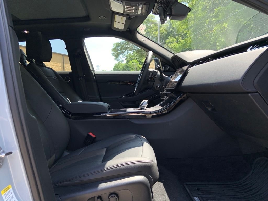 Used 2024 Gray Land Rover S image 18