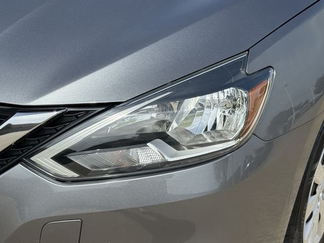 Used 2019 Gray Nissan S image 7