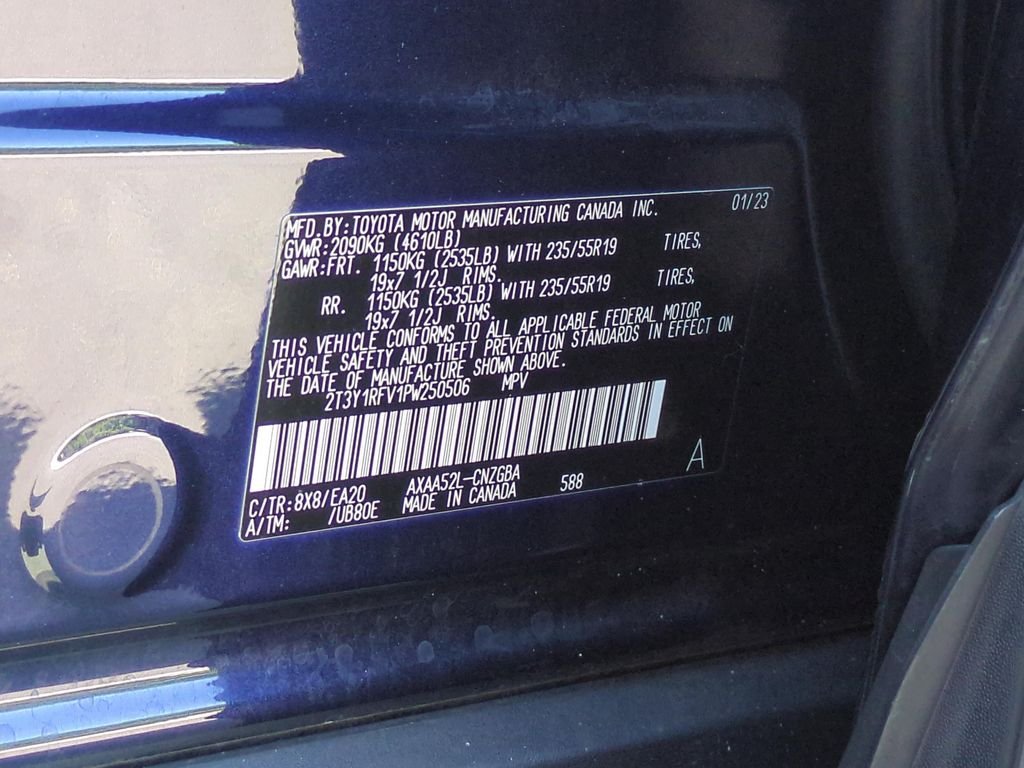 Used 2023  Toyota Limited image 30