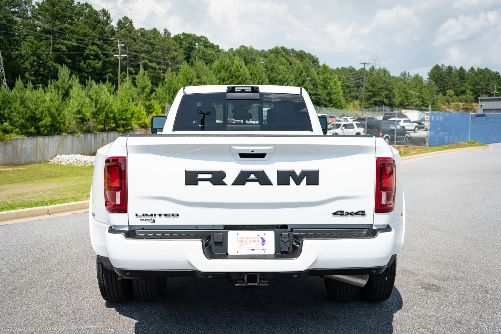 New 2026 Bright White Clear-Coat Exterior Paint RAM Limited image 16