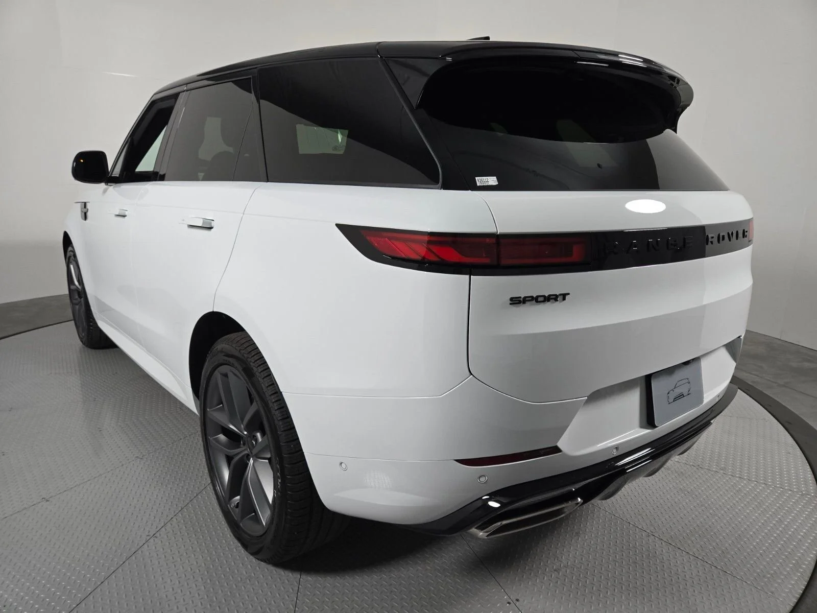 2026 Land Rover Range Rover Sport Dynamic SE - Photo 17