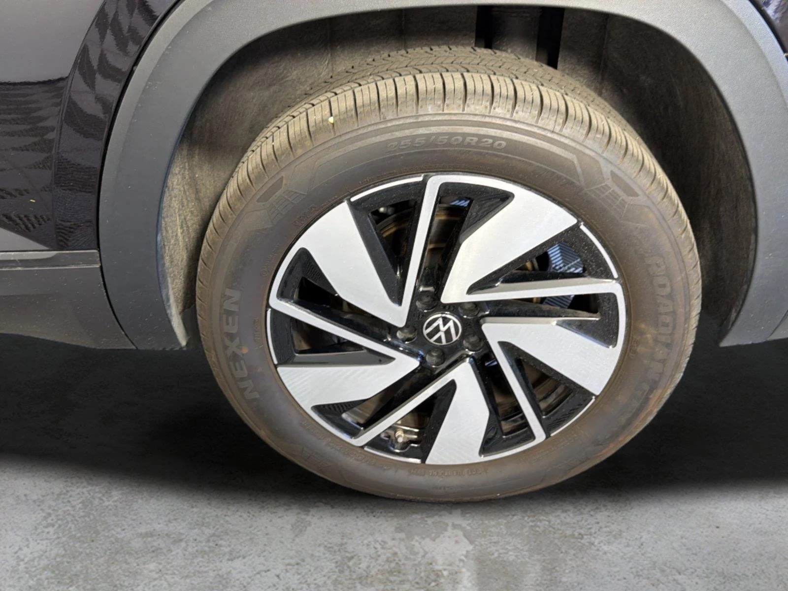 Used 2026  Volkswagen 2.0T SE w/Technology image 32