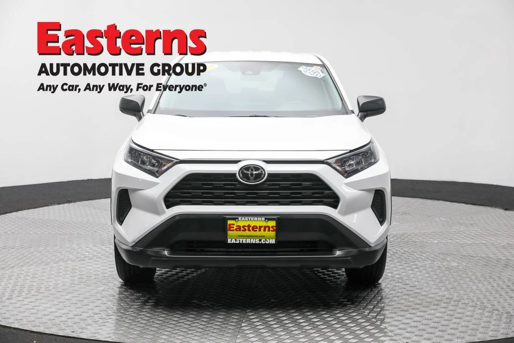 Used 2022 White Toyota LE image 2