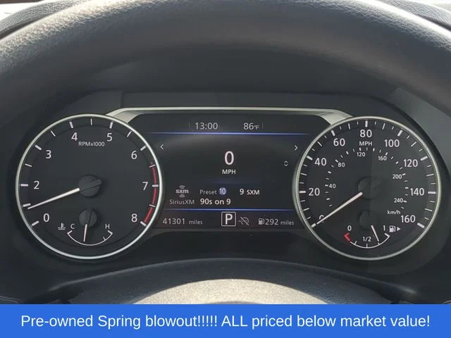 Used 2025 Red Nissan SV image 26