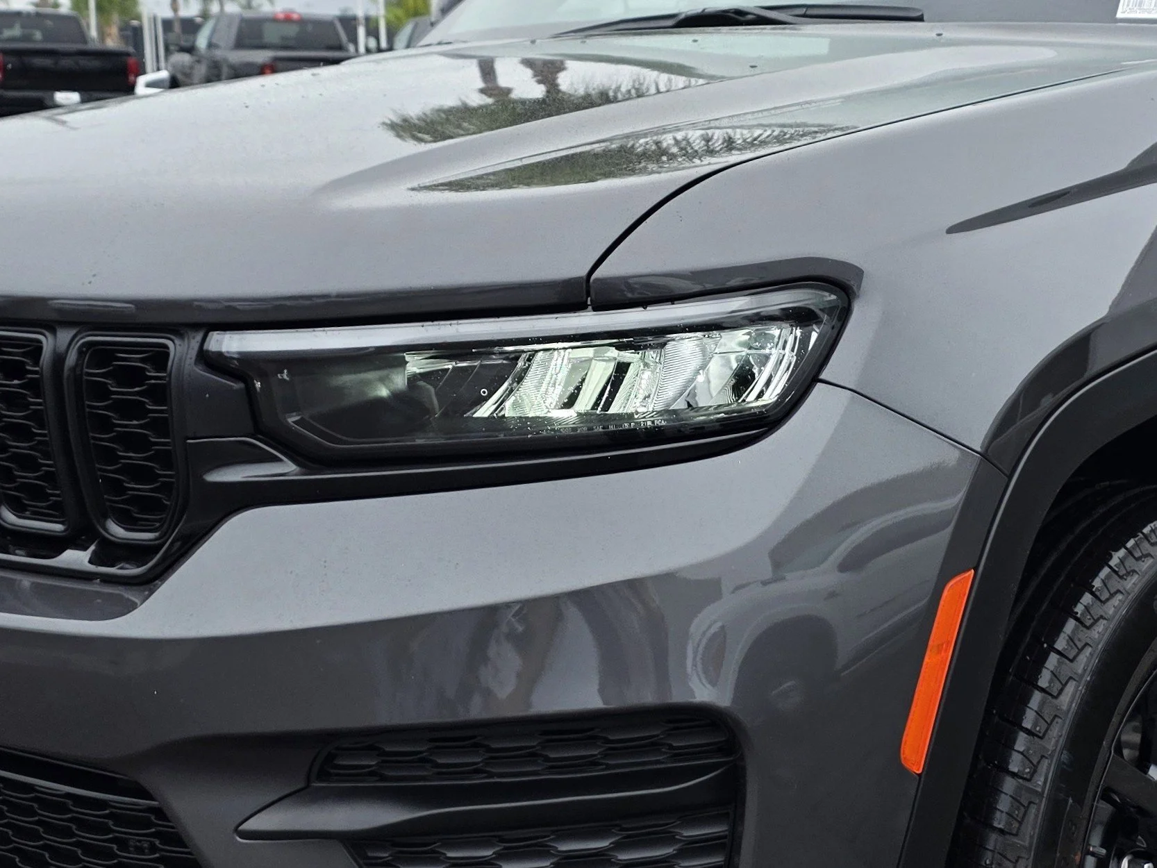 New 2025 Gray Metallic Jeep Altitude X image 8