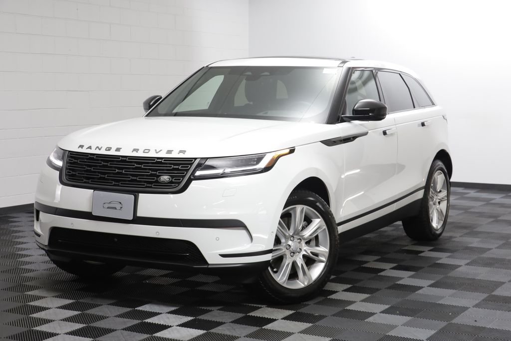 2026 Land Rover Range Rover Velar P250 S's photo