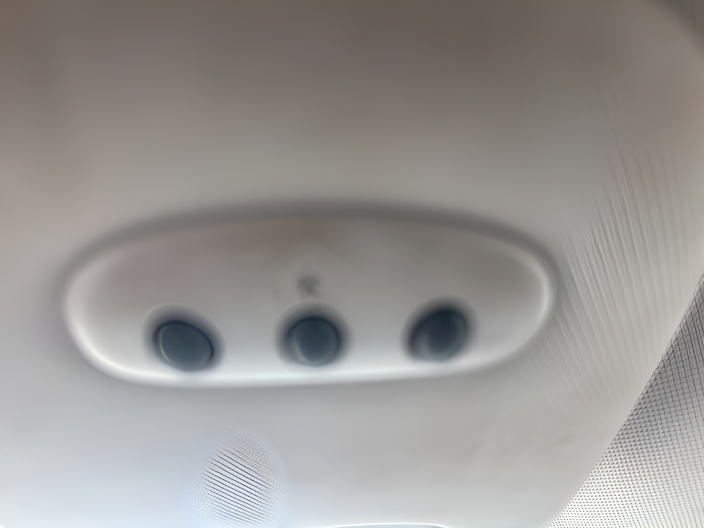 Used 2018 Silver Ford SEL image 38