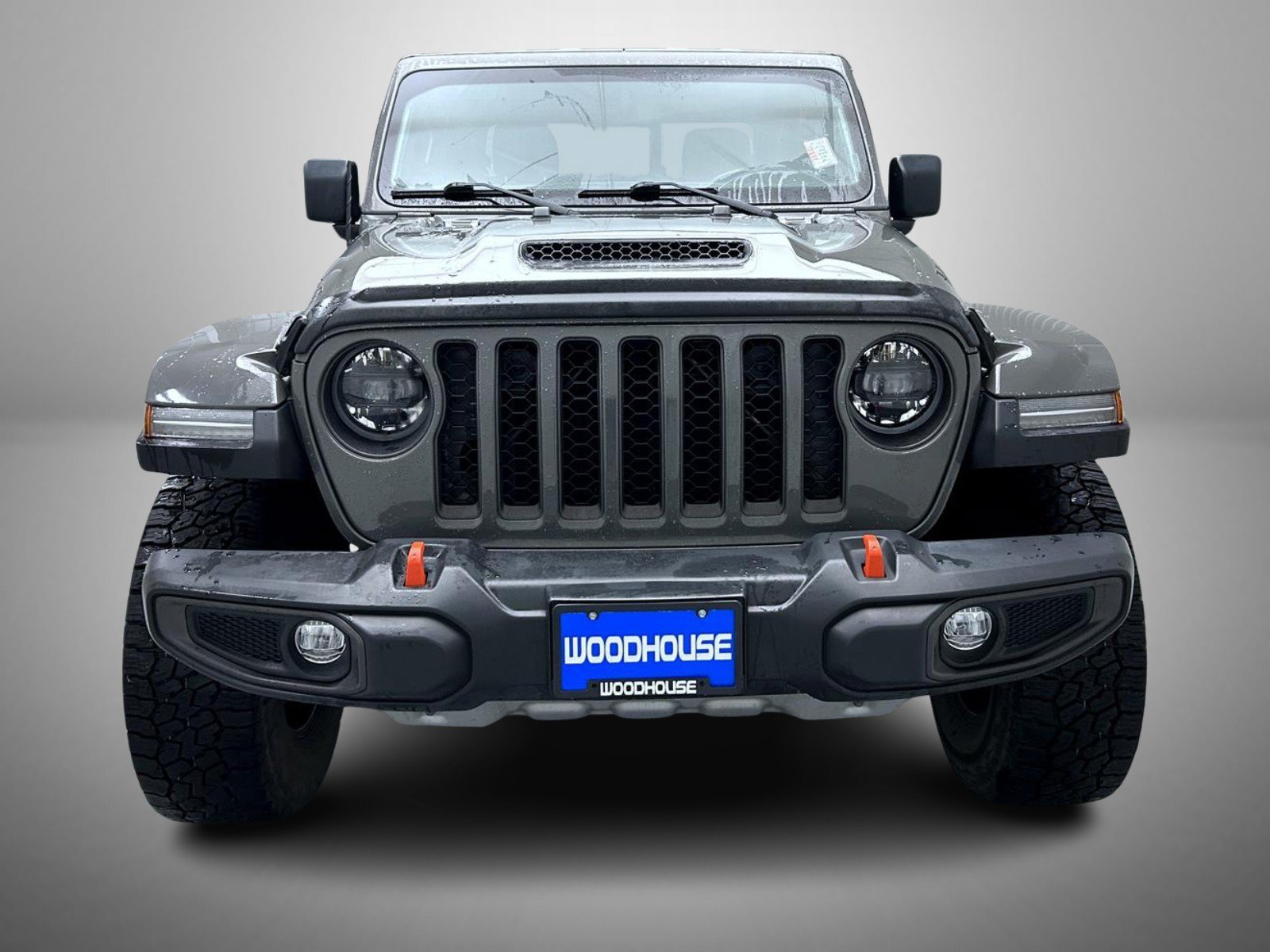 Used 2023 Gray Jeep Mojave image 2