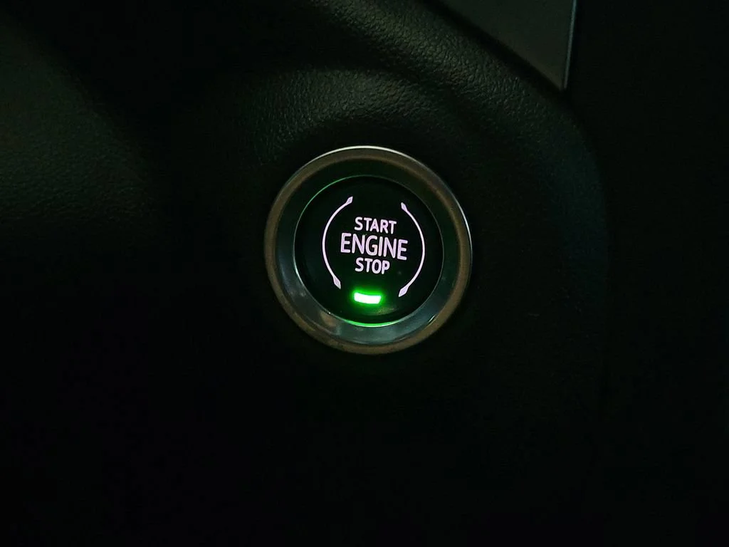 Used 2022 Northsky Blue Metallic Chevrolet LT image 30