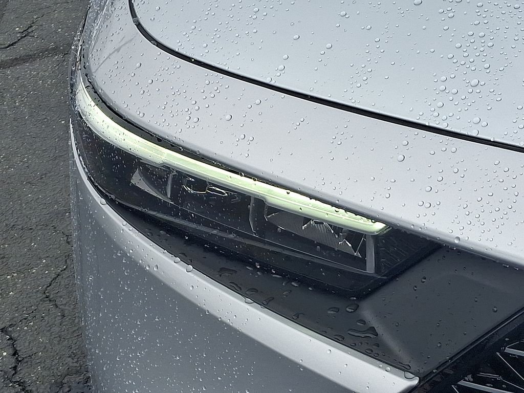 2025 Honda Accord SE - Photo 9