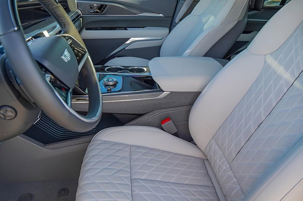 2026 Cadillac Escalade IQL Sport - Photo 8