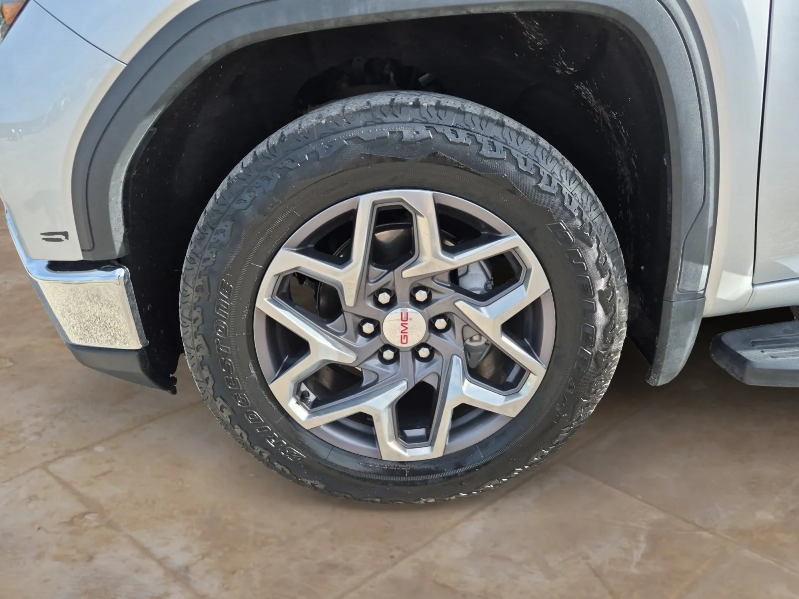 Used 2022 Quicksilver Metallic GMC SLT image 27