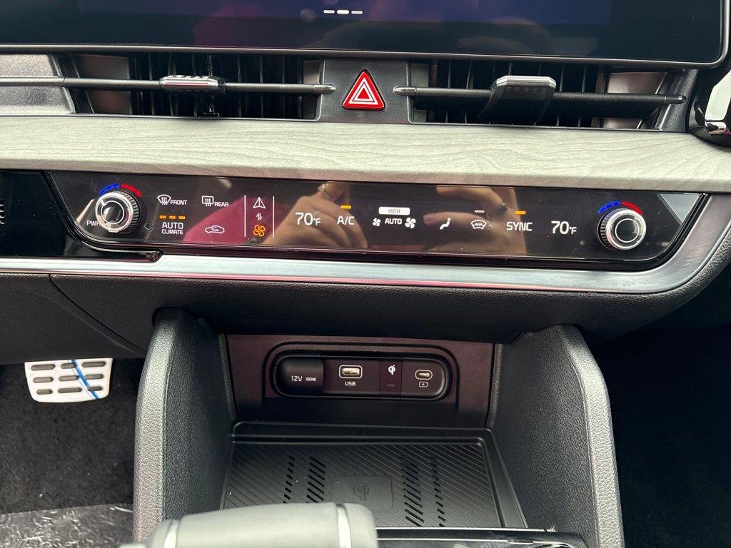 2025 Kia Sportage X-Pro - Photo 23