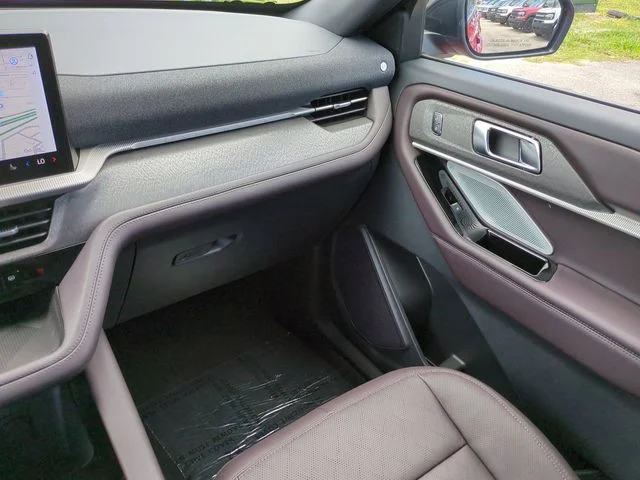 New 2026 Rapid Red Metallic Tinted Clearcoat Ford Platinum™ image 17