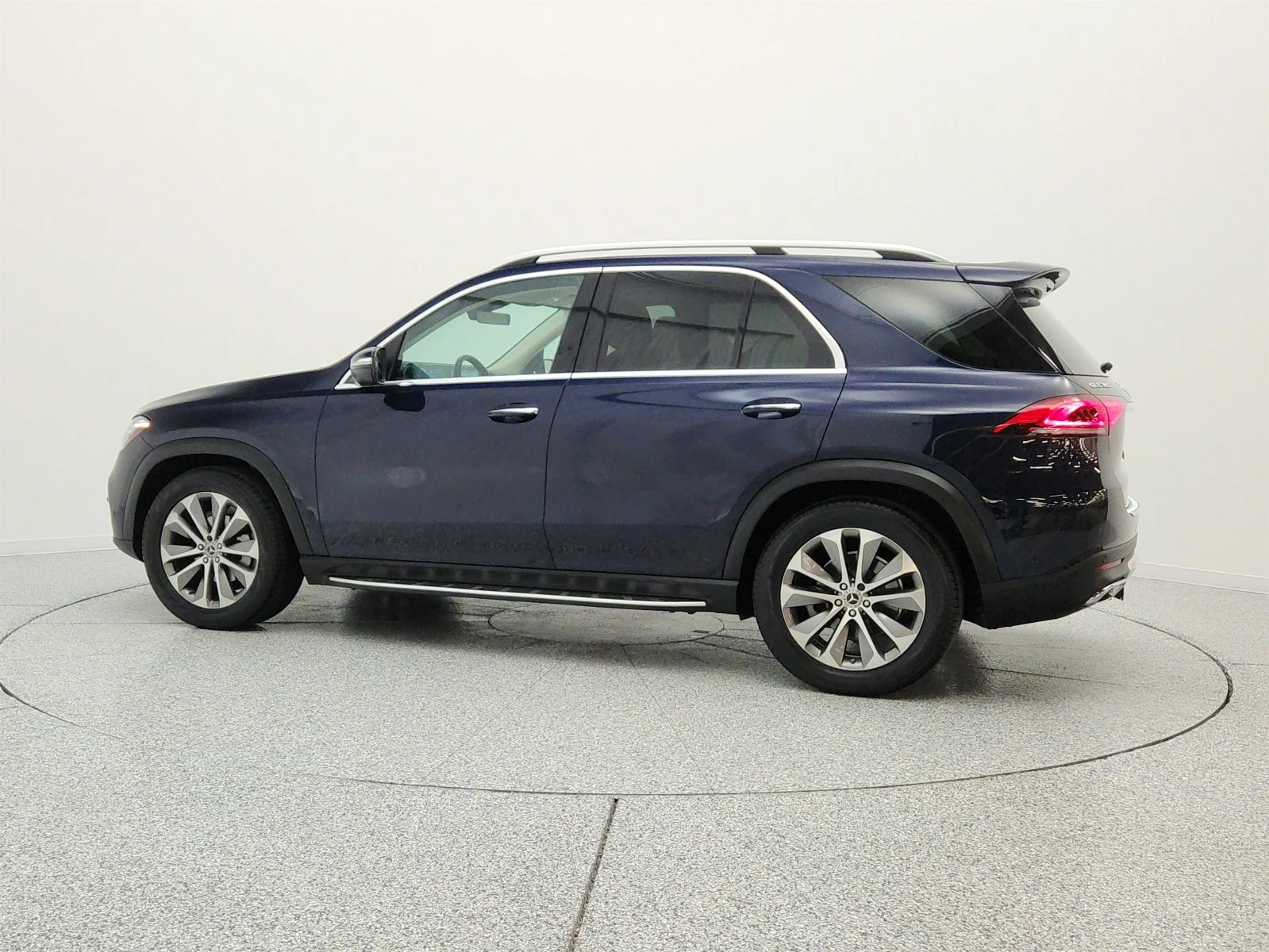 Used 2021 Lunar Blue Metallic Mercedes-Benz GLE 350 SUV image 8