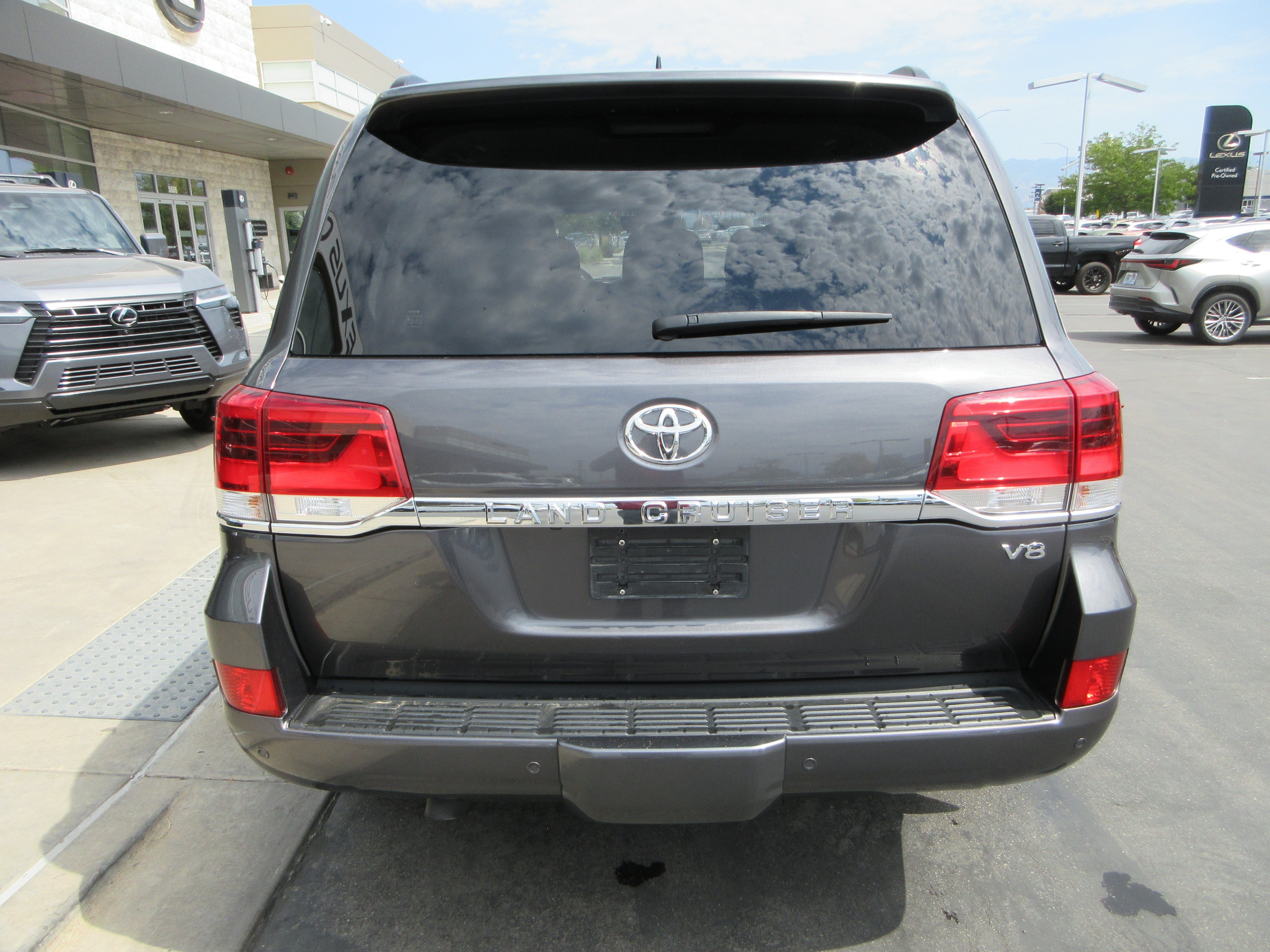 Used 2021 Magnetic Gray Metallic Toyota Base image 7