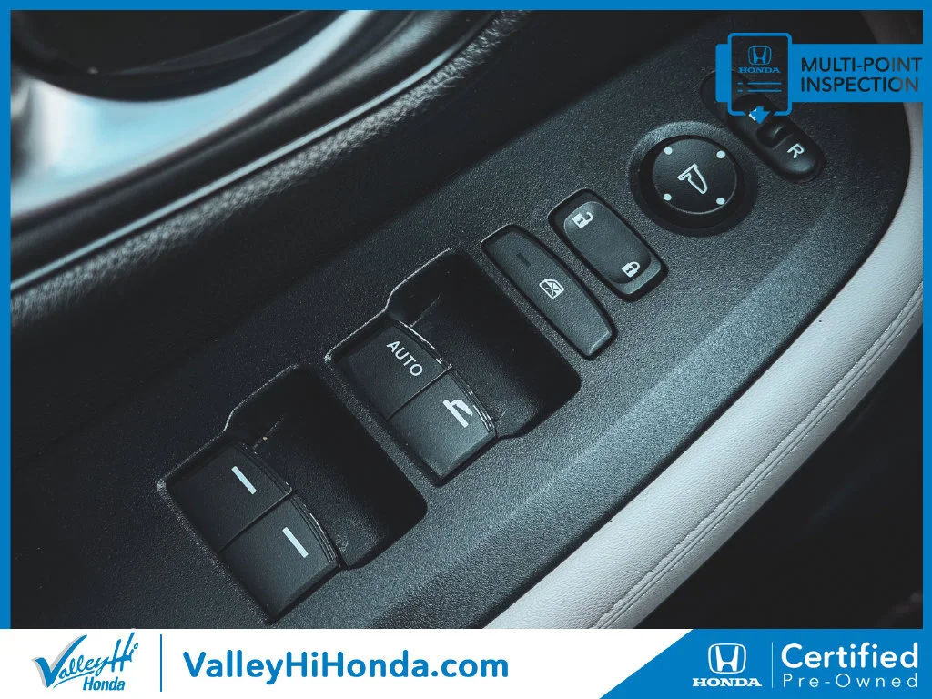 Certified Used 2025 Lunar Silver Metallic Honda AWD LX image 31