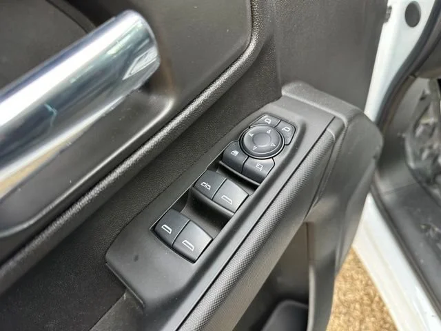 2025 GMC Sierra 2500HD Pro - Photo 13