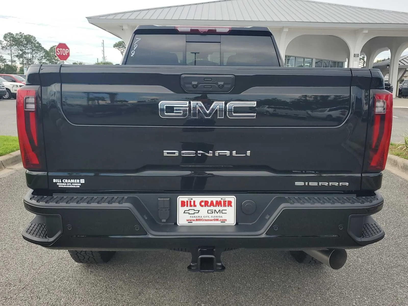 New 2026 Onyx Black GMC Denali Ultimate image 4