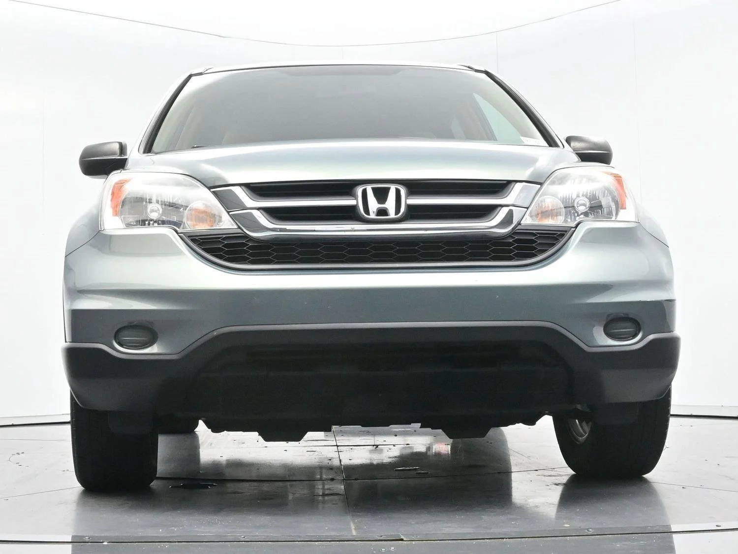 Used 2011 Opal Sage Metallic Honda SE image 40