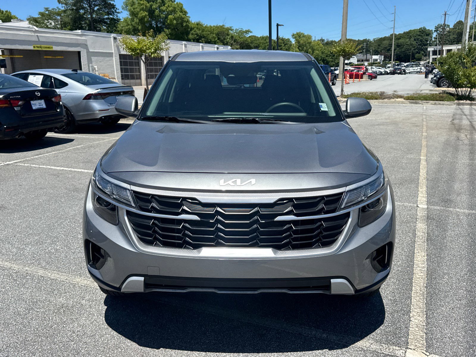 Used 2025 Steel Gray Kia LX image 2
