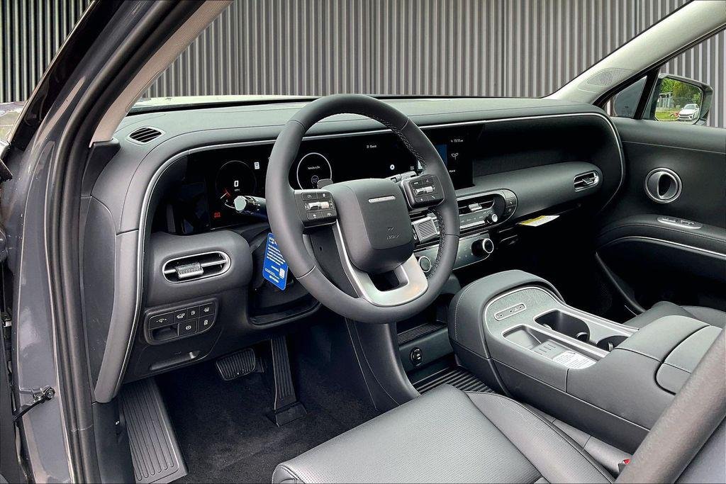 New 2026 Ecotronic Gray Pearl Hyundai SEL Premium image 7