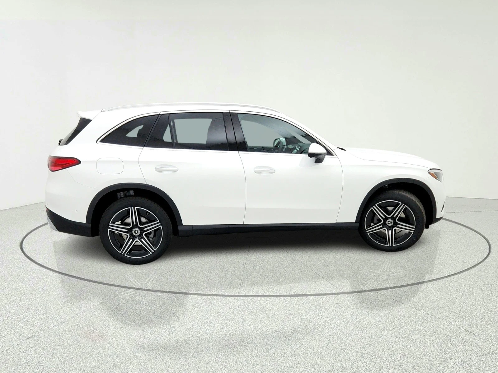 2026 Mercedes-Benz GLC Base - Photo 7