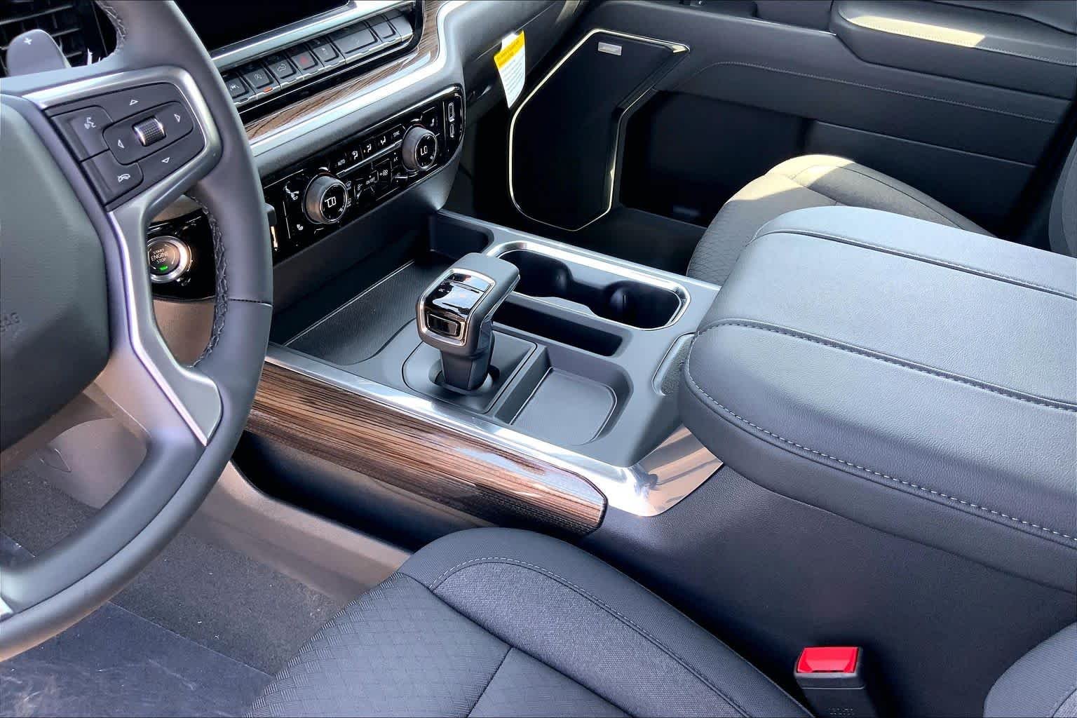 2026 Chevrolet Silverado 1500 RST - Photo 8