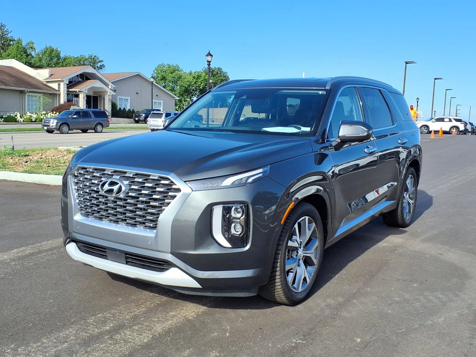 Used 2021 Rainforest Hyundai Limited image 32