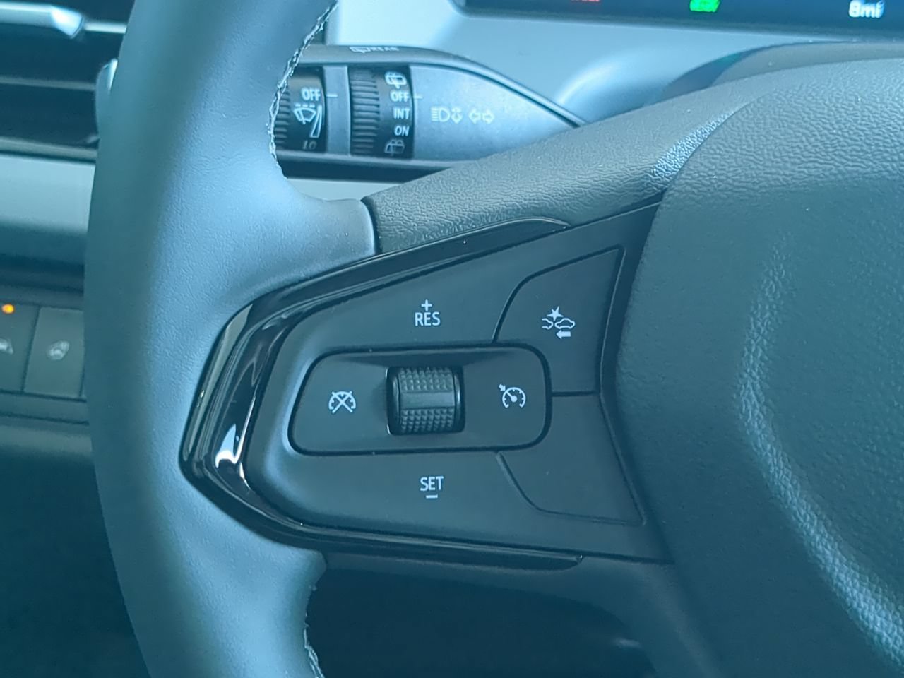 2027 Chevrolet Bolt RS - Photo 23