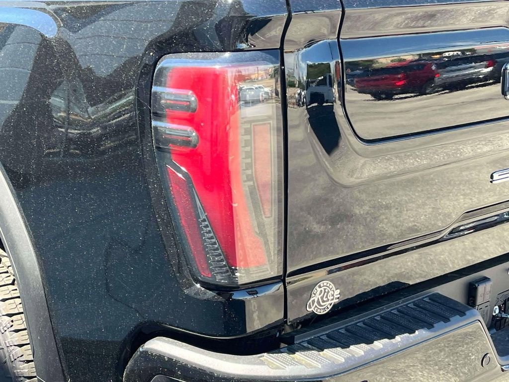 2026 GMC Sierra 2500HD AT4 - Photo 10