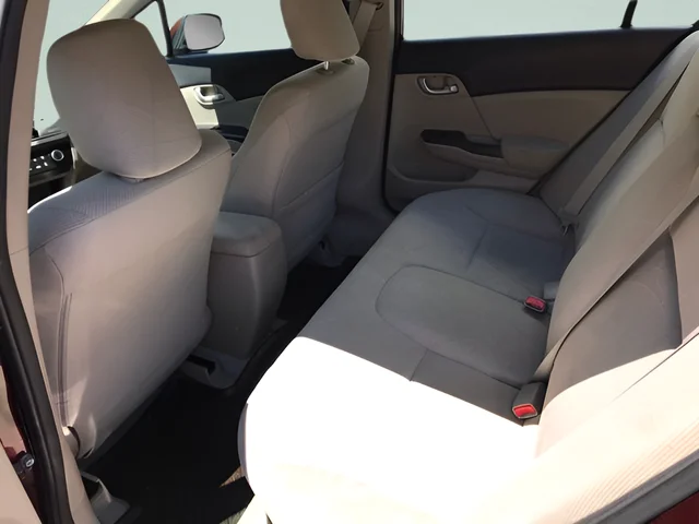 Used 2012  Honda LX image 11