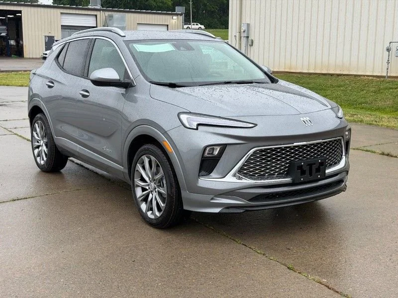 2026 Buick Encore GX Avenir's photo